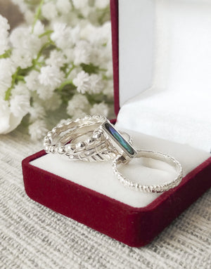 Сребърен пръстен проба 925 с подвижни части - 4 халки. Декориран с естествен Абалон (Кралски Седеф)