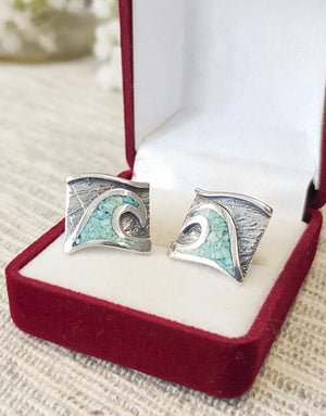 Сребърни обеци проба 925 декорирани с естествен Тюркоаз подходящи за жени