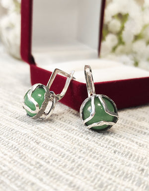 Сребърни обеци проба 925 с естествени полускъпоценни камъни авантюрин - бижуто е подходящо за жени