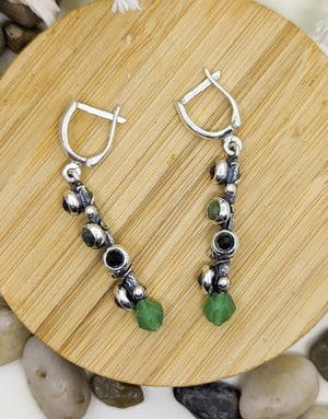 Сребърен комплект бижута проба 925 включващ обеци, медальон, пръстен с естествени полускъпоценни камъни авантюрин, аметист, гранат - бижуто е подходящо за жени