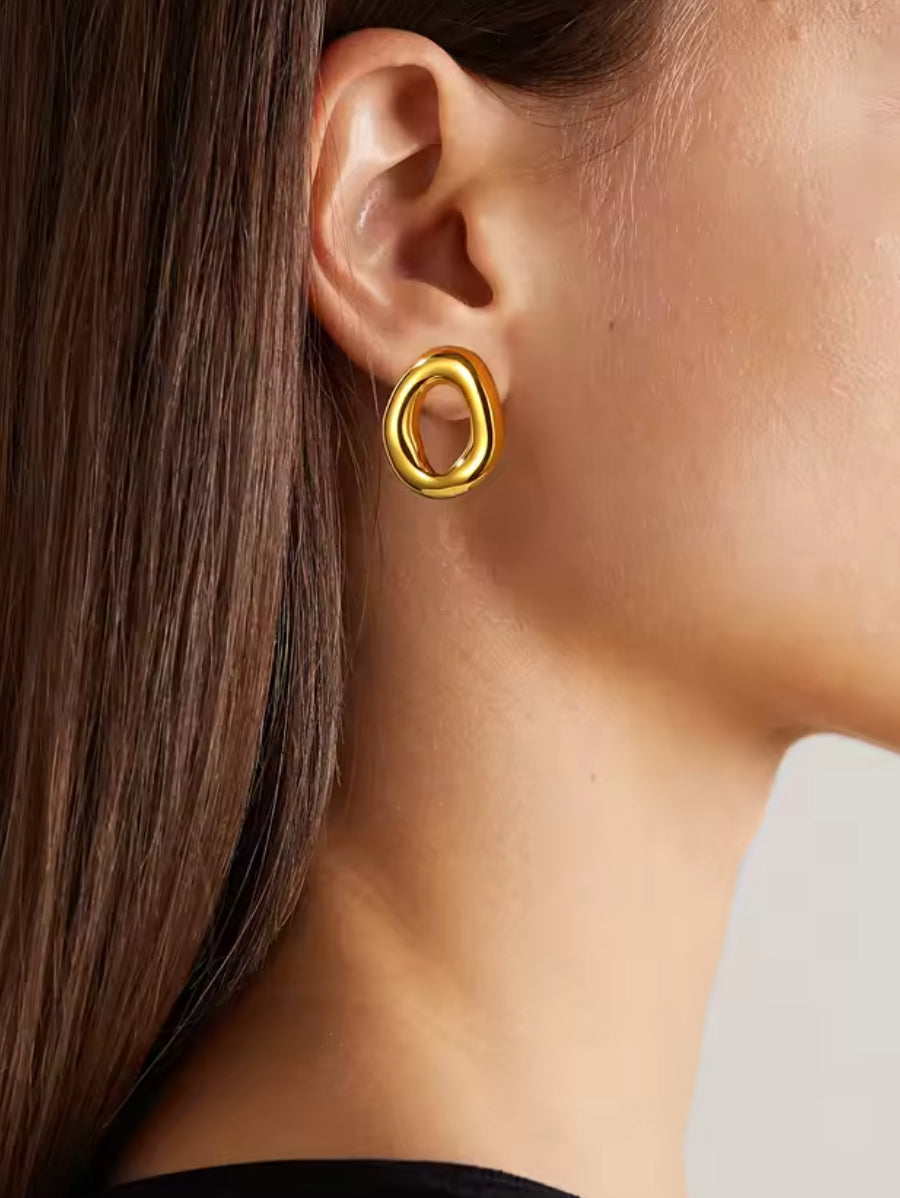 Кръгли обеци медицинска стомана цвят злато