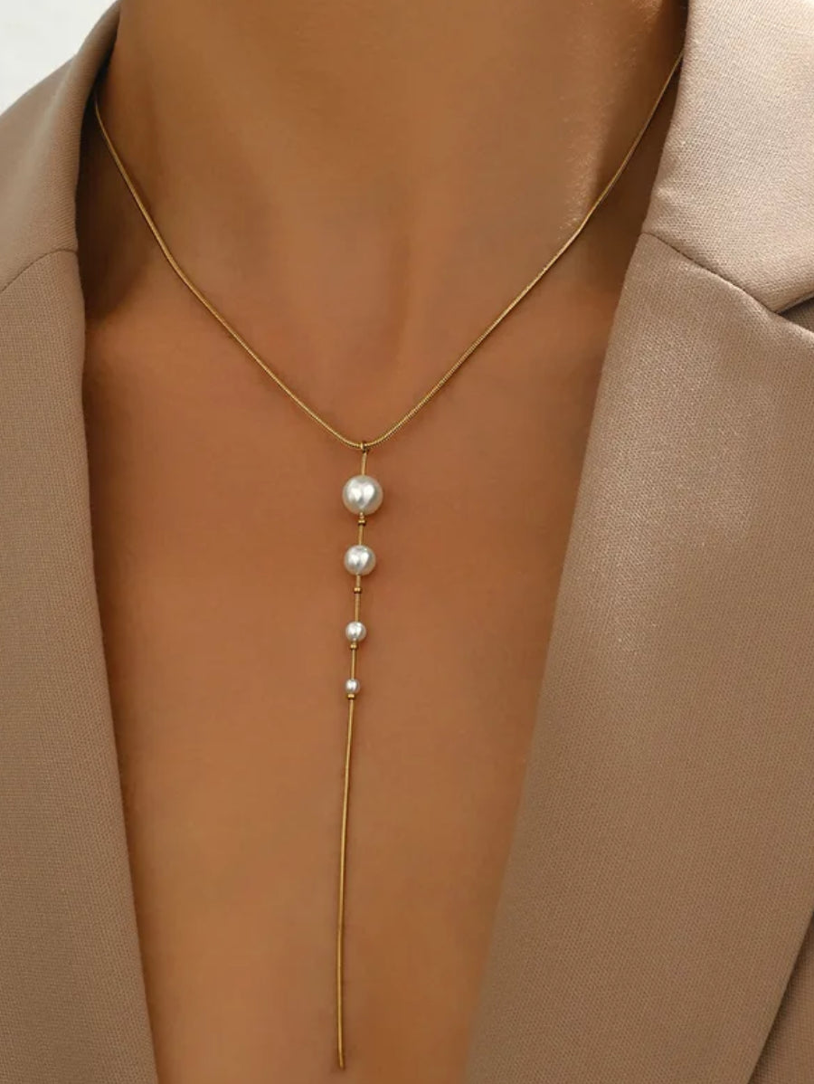 Колие с перли и Y-образна форма, медицинска стомана