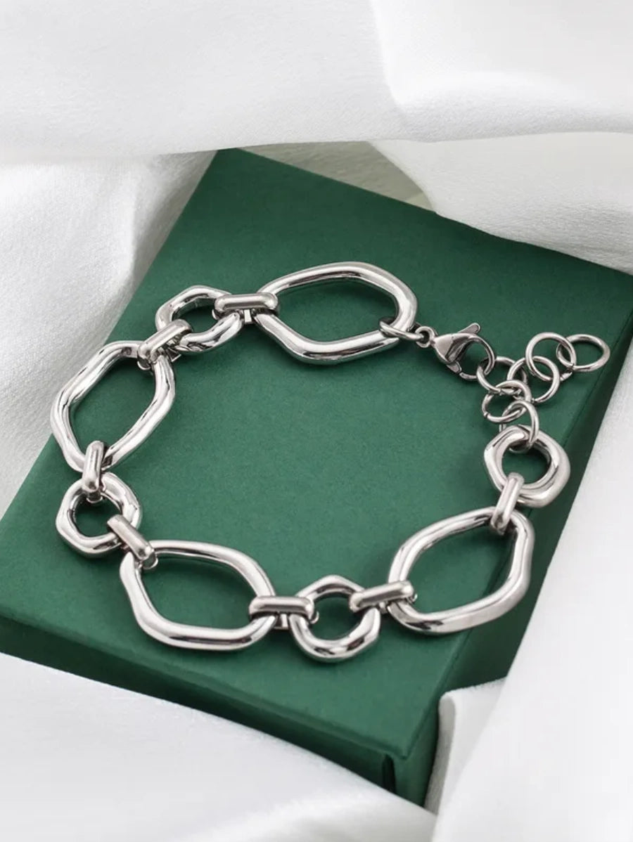 Гривна от медицинска стомана цвят сребро