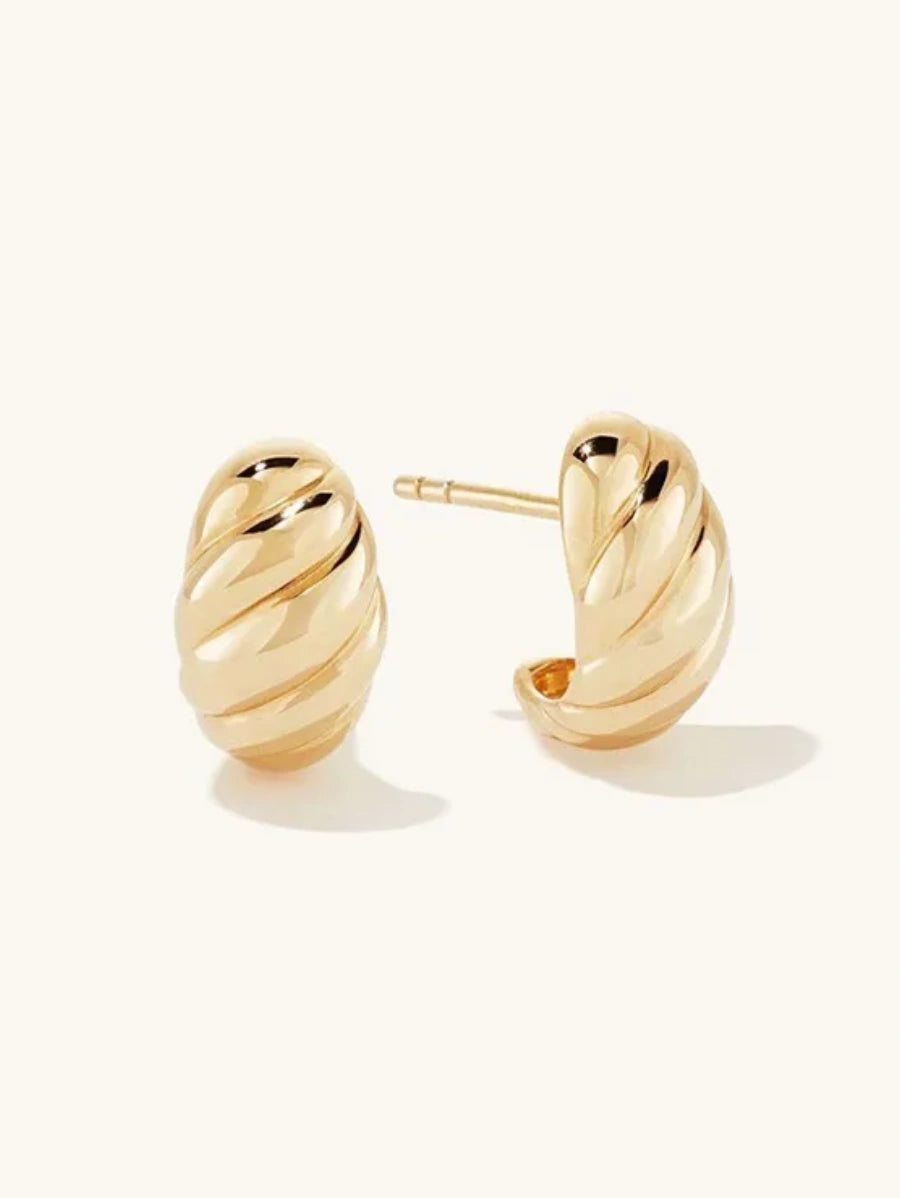 Стилни обеци от медицинска стомана цвят злато