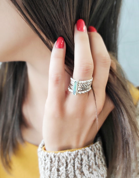 Сребърен пръстен проба 925 с подвижни части - 4 халки. Декориран с естествен Абалон (Кралски Седеф)