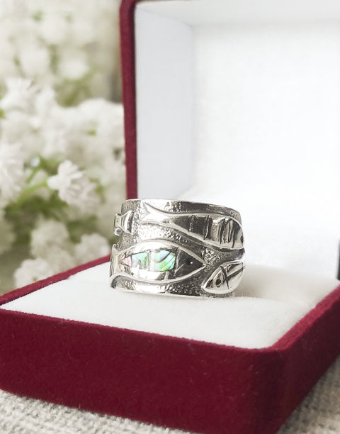 Сребърен пръстен проба 925 с естествени полускъпоценни камъни Кралски седеф (Абалон) - бижуто е подходящо за жени