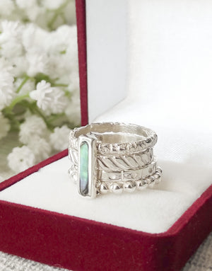 Сребърен пръстен проба 925 с подвижни части - 4 халки. Декориран с естествен Абалон (Кралски Седеф)