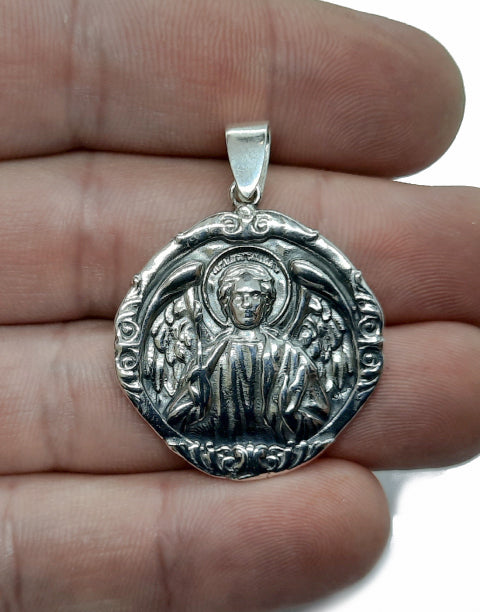 Сребърен медальон икона Архангел Михаил