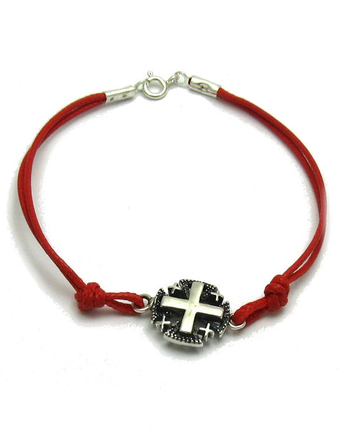 Гривна с червен конец и сребърно кръстче - гръцки кръст
