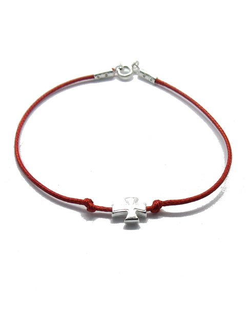 Гривна с червен конец и сребърно кръстче