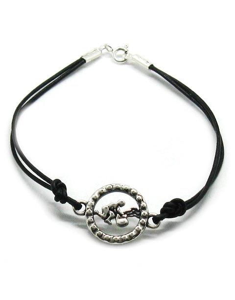 Гривна със зодия, сребро и кожена каишка - зодия Водолей