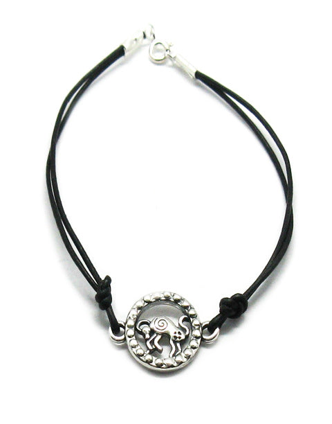 Гривна със зодия, сребро и кожена каишка - зодия Телец