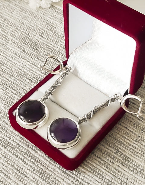 Комплект бижута от сребро и Аметист - дамски обеци, пръстен и медальон висулка за колие