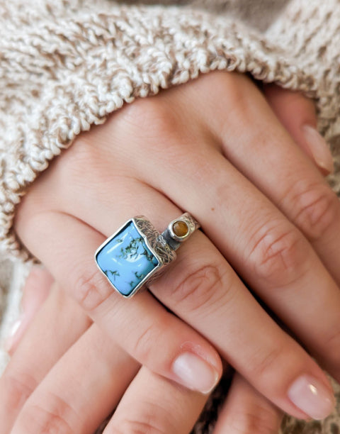 Сребърен пръстен проба 925 с естествени полускъпоценни камъни Тюркоаз и Ахат - бижуто е подходящо за жени